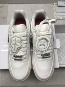 15713602945763